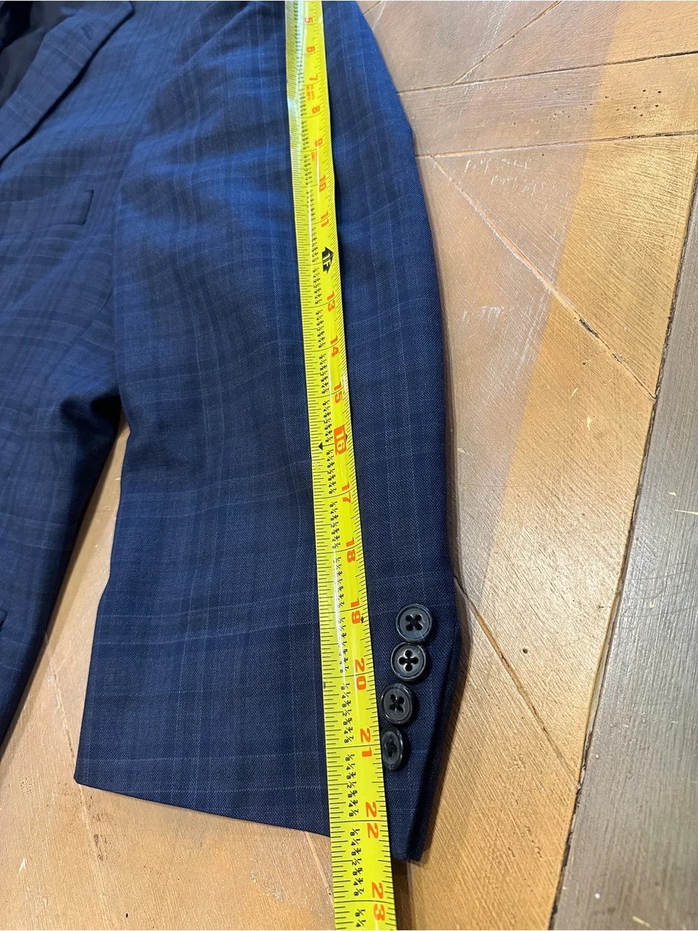 Vintage H. Freeman & Son custom-tailored navy blue windowpane sport coat
